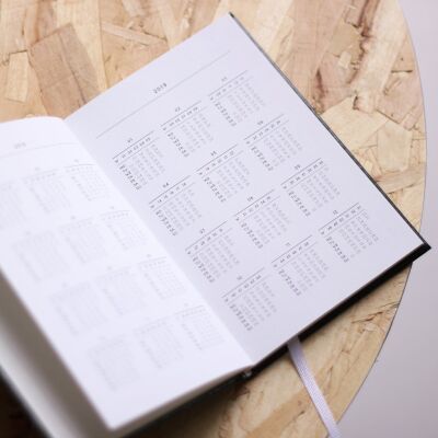 2018 Hardcover Kalender DIN A6 | schwarz